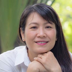 Phố núi tháng 3 2 Nhà thơ La Mai Thi Gia